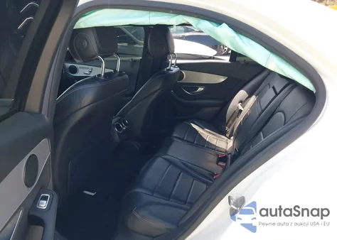 2018 Mercedes-Benz C 300 from USA, damaged, VIN 55SWF4JB7JU271476